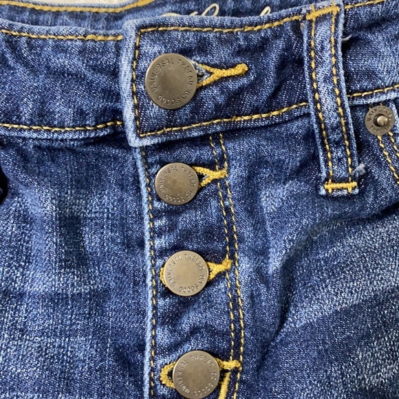 Universal thread Target‎ denim jean shorts size 2 26 GUC denim jeans distressed - Picture 4 of 7